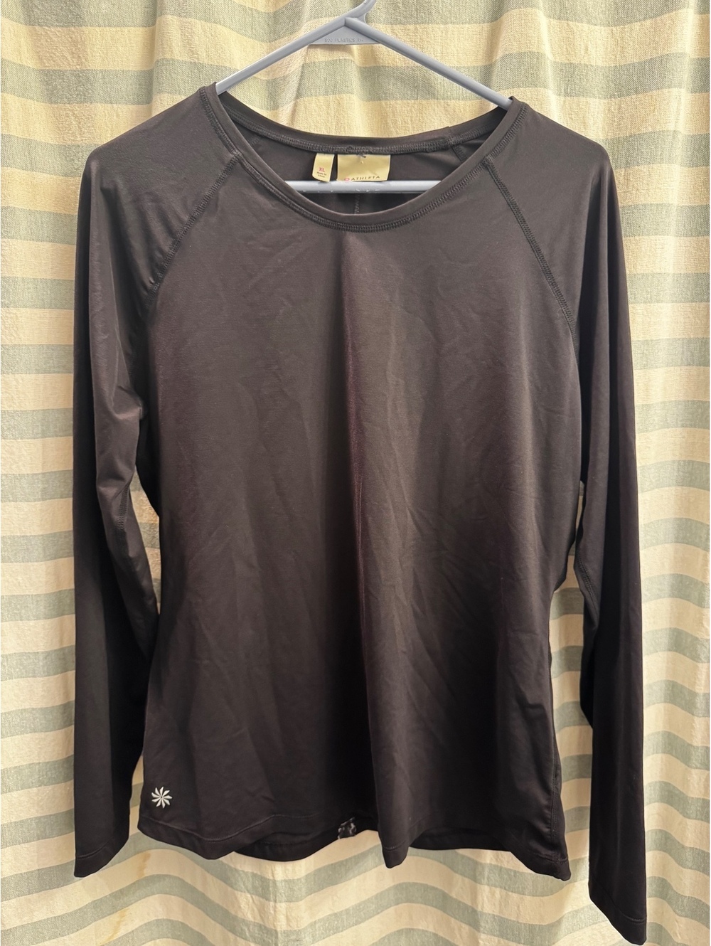 Athleta Women's Black Long Sleeve Active Shirt  XL